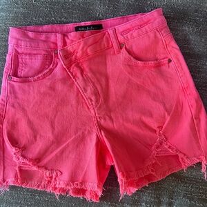 Neon coral risen shorts